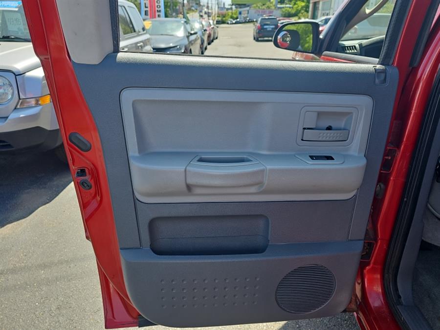 2007 Dodge Dakota 4WD Quad Cab 131" SLT, available for sale in West Haven, Connecticut | Auto Fair Inc.. West Haven, Connecticut 2007 Dodge Dakota 4WD Quad Cab 131" SLT, available for sale in West Haven, Connecticut | Auto Fair Inc.. West Haven, Connecticut
