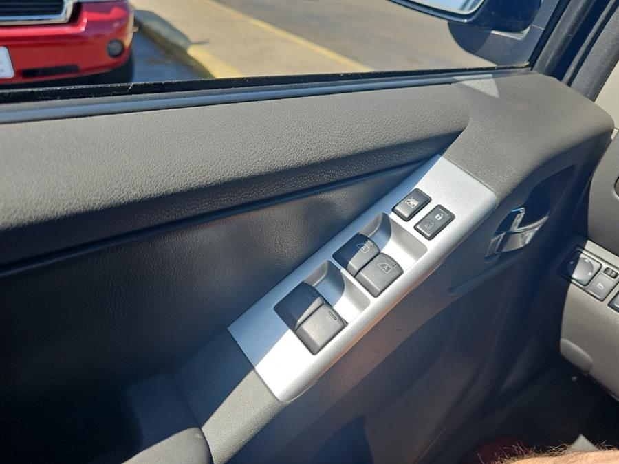2009 Nissan Pathfinder 4WD 4dr V6 SE, available for sale in West Haven, Connecticut | Auto Fair Inc.. West Haven, Connecticut 2009 Nissan Pathfinder 4WD 4dr V6 SE, available for sale in West Haven, Connecticut | Auto Fair Inc.. West Haven, Connecticut