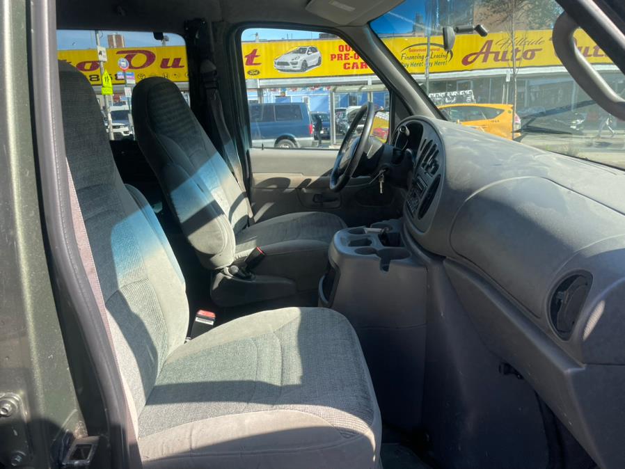 2002 Ford Econoline E-350 Super Duty XLT, available for sale in Jamaica, New York | Sylhet Motors Inc.. Jamaica, New York 2002 Ford Econoline E-350 Super Duty XLT, available for sale in Jamaica, New York | Sylhet Motors Inc.. Jamaica, New York