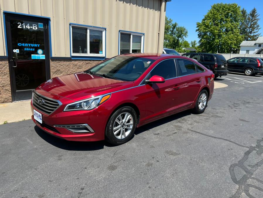 2015 Hyundai Sonata 4dr Sdn 2.4L SE, available for sale in East Windsor, Connecticut | Century Auto And Truck. East Windsor, Connecticut