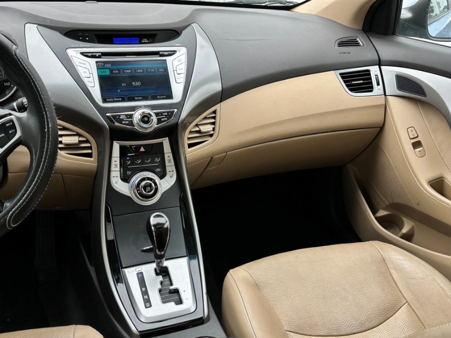 2012 Hyundai Elantra 4dr Sdn Auto Limited PZEV (Ulsan Plant), available for sale in Corona, California | Green Light Auto. Corona, California 2012 Hyundai Elantra 4dr Sdn Auto Limited PZEV (Ulsan Plant), available for sale in Corona, California | Green Light Auto. Corona, California