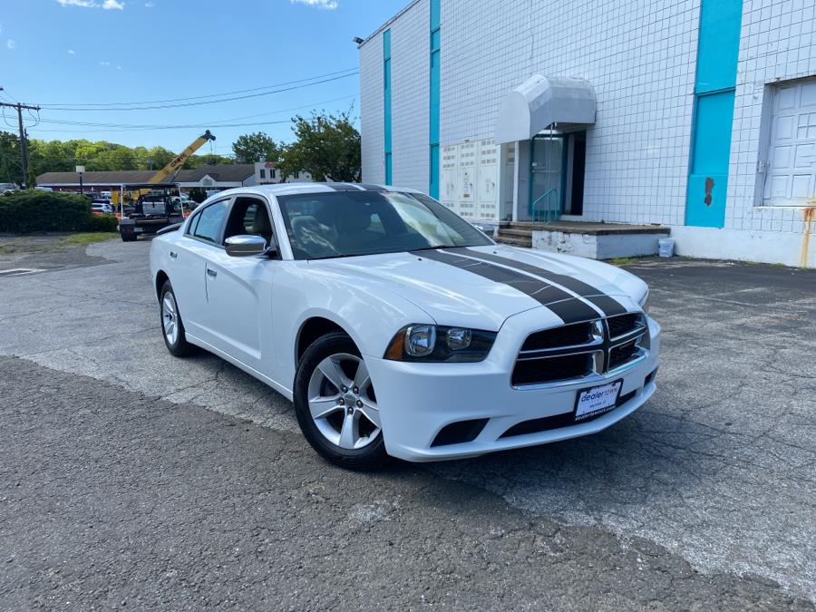 2014 Dodge Charger 4dr Sdn SE RWD, available for sale in Milford, Connecticut | Dealertown Auto Wholesalers. Milford, Connecticut 2014 Dodge Charger 4dr Sdn SE RWD, available for sale in Milford, Connecticut | Dealertown Auto Wholesalers. Milford, Connecticut