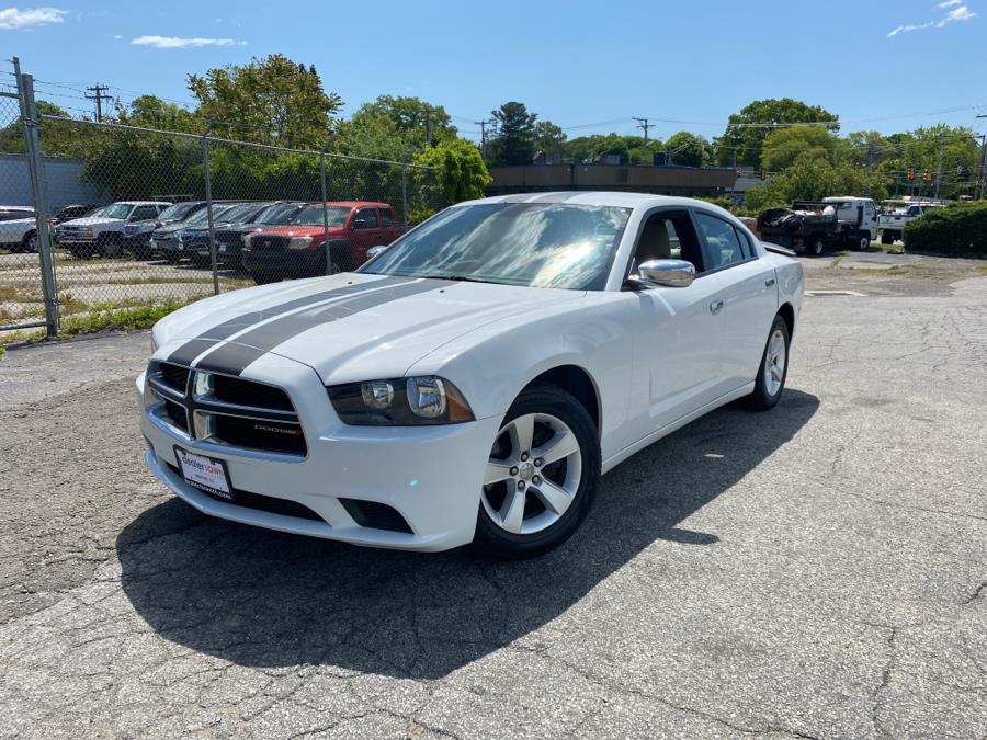 2014 Dodge Charger 4dr Sdn SE RWD, available for sale in Milford, Connecticut | Dealertown Auto Wholesalers. Milford, Connecticut 2014 Dodge Charger 4dr Sdn SE RWD, available for sale in Milford, Connecticut | Dealertown Auto Wholesalers. Milford, Connecticut