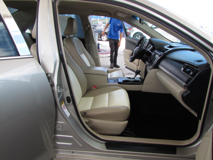 2013 Toyota Camry 4dr Sdn I4 Auto LE (Natl), available for sale in Orlando, Florida | VIP Auto Enterprise, Inc. Orlando, Florida 2013 Toyota Camry 4dr Sdn I4 Auto LE (Natl), available for sale in Orlando, Florida | VIP Auto Enterprise, Inc. Orlando, Florida