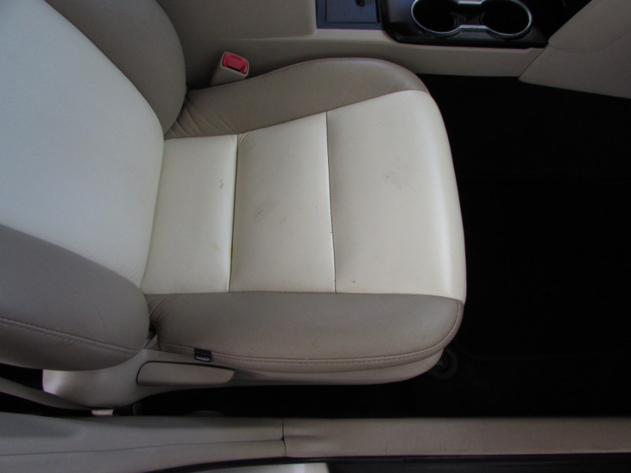 2013 Toyota Camry 4dr Sdn I4 Auto LE (Natl), available for sale in Orlando, Florida | VIP Auto Enterprise, Inc. Orlando, Florida 2013 Toyota Camry 4dr Sdn I4 Auto LE (Natl), available for sale in Orlando, Florida | VIP Auto Enterprise, Inc. Orlando, Florida