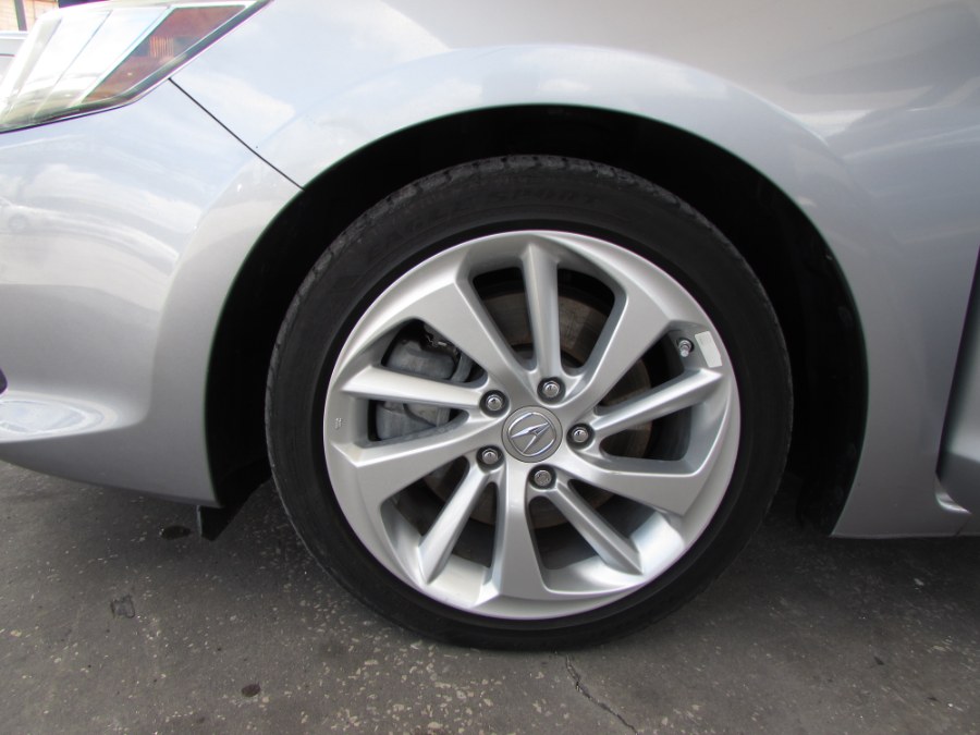 2017 Acura ILX Sedan w/Technology Plus Pkg, available for sale in Orlando, Florida | VIP Auto Enterprise, Inc. Orlando, Florida 2017 Acura ILX Sedan w/Technology Plus Pkg, available for sale in Orlando, Florida | VIP Auto Enterprise, Inc. Orlando, Florida
