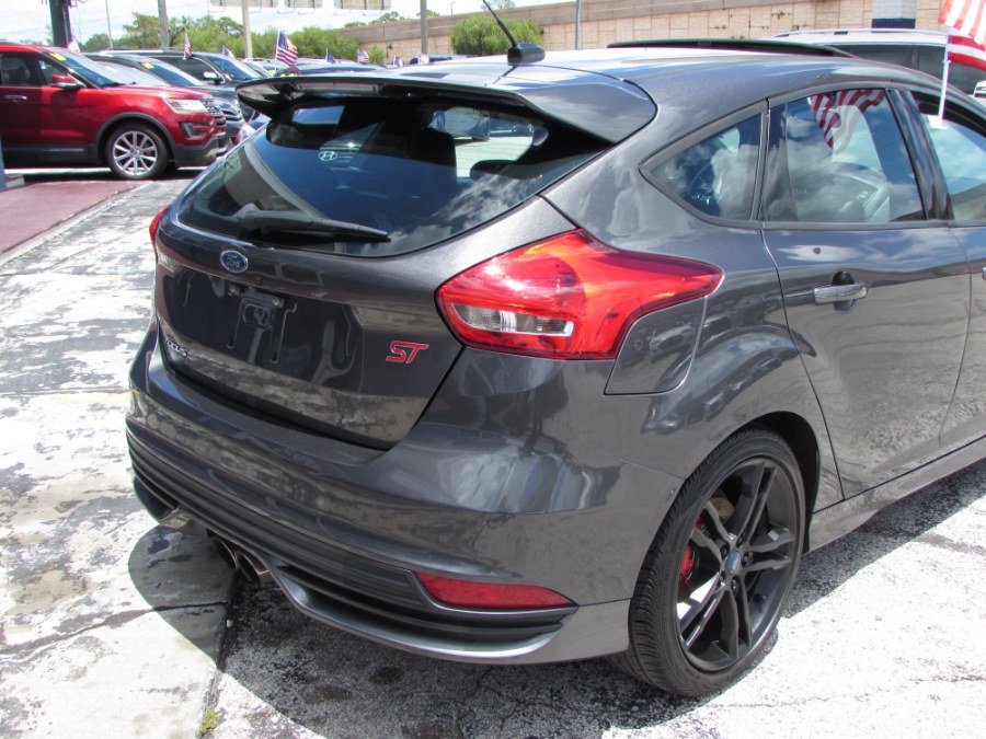 2016 Ford Focus 5dr HB ST, available for sale in Orlando, Florida | VIP Auto Enterprise, Inc. Orlando, Florida 2016 Ford Focus 5dr HB ST, available for sale in Orlando, Florida | VIP Auto Enterprise, Inc. Orlando, Florida
