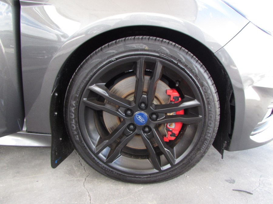 2016 Ford Focus 5dr HB ST, available for sale in Orlando, Florida | VIP Auto Enterprise, Inc. Orlando, Florida 2016 Ford Focus 5dr HB ST, available for sale in Orlando, Florida | VIP Auto Enterprise, Inc. Orlando, Florida