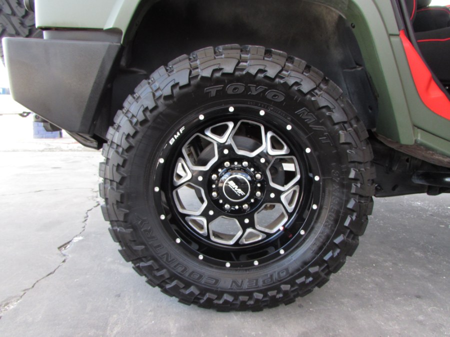 2006 HUMMER H2 4dr Wgn 4WD SUT, available for sale in Orlando, Florida | VIP Auto Enterprise, Inc. Orlando, Florida 2006 HUMMER H2 4dr Wgn 4WD SUT, available for sale in Orlando, Florida | VIP Auto Enterprise, Inc. Orlando, Florida