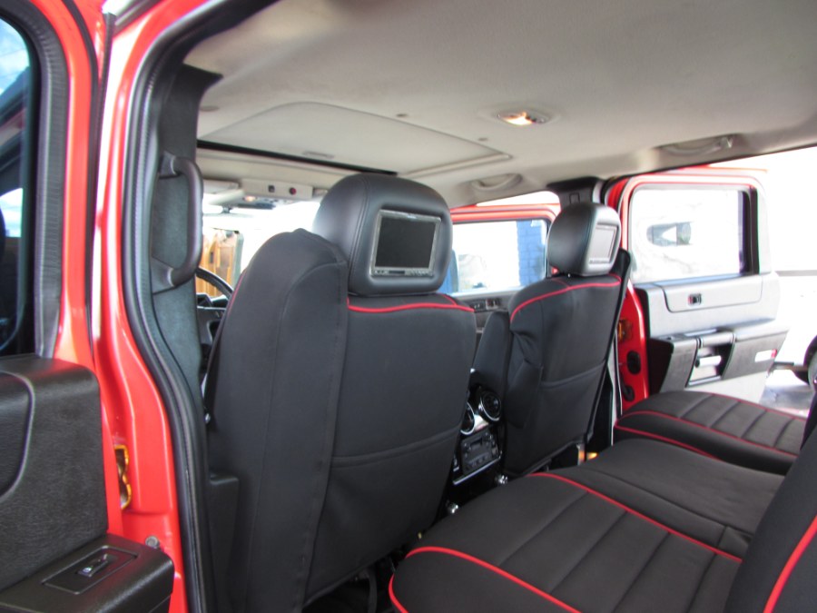 2006 HUMMER H2 4dr Wgn 4WD SUT, available for sale in Orlando, Florida | VIP Auto Enterprise, Inc. Orlando, Florida 2006 HUMMER H2 4dr Wgn 4WD SUT, available for sale in Orlando, Florida | VIP Auto Enterprise, Inc. Orlando, Florida