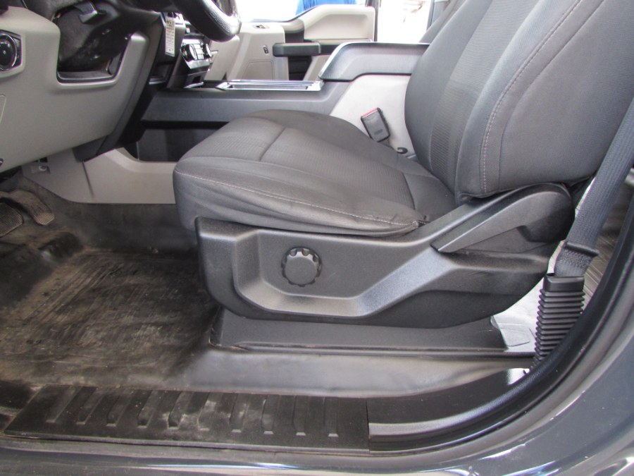 2017 Ford F-150 XL 4WD SuperCrew 5.5'' Box, available for sale in Orlando, Florida | VIP Auto Enterprise, Inc. Orlando, Florida 2017 Ford F-150 XL 4WD SuperCrew 5.5'' Box, available for sale in Orlando, Florida | VIP Auto Enterprise, Inc. Orlando, Florida