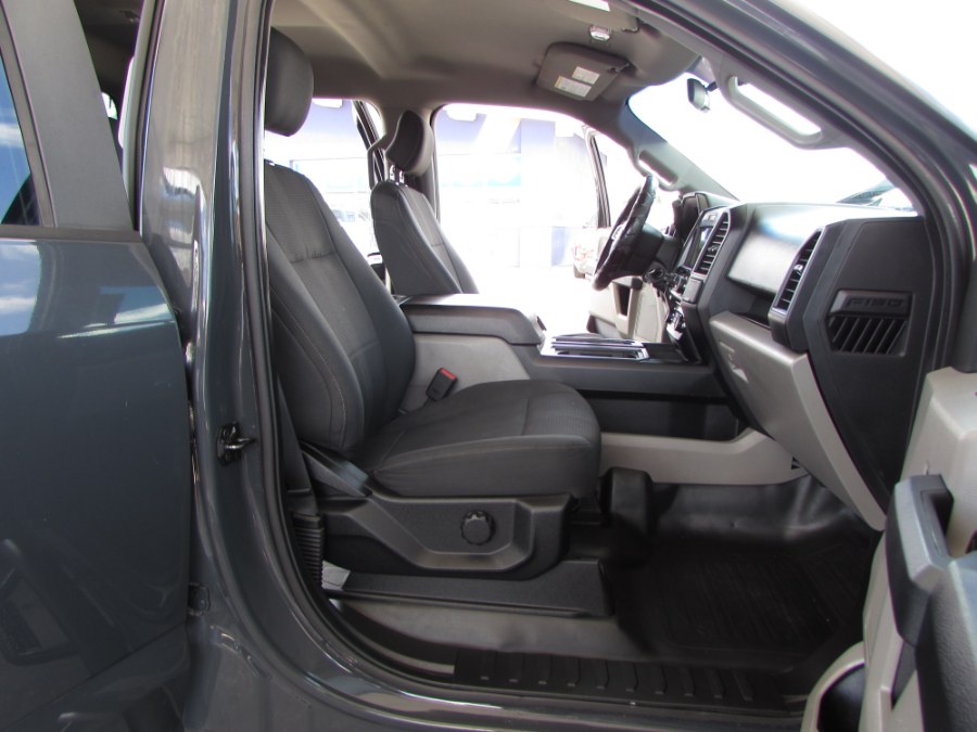 2017 Ford F-150 XL 4WD SuperCrew 5.5'' Box, available for sale in Orlando, Florida | VIP Auto Enterprise, Inc. Orlando, Florida 2017 Ford F-150 XL 4WD SuperCrew 5.5'' Box, available for sale in Orlando, Florida | VIP Auto Enterprise, Inc. Orlando, Florida