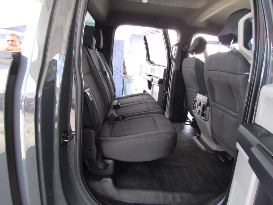 2017 Ford F-150 XL 4WD SuperCrew 5.5'' Box, available for sale in Orlando, Florida | VIP Auto Enterprise, Inc. Orlando, Florida 2017 Ford F-150 XL 4WD SuperCrew 5.5'' Box, available for sale in Orlando, Florida | VIP Auto Enterprise, Inc. Orlando, Florida