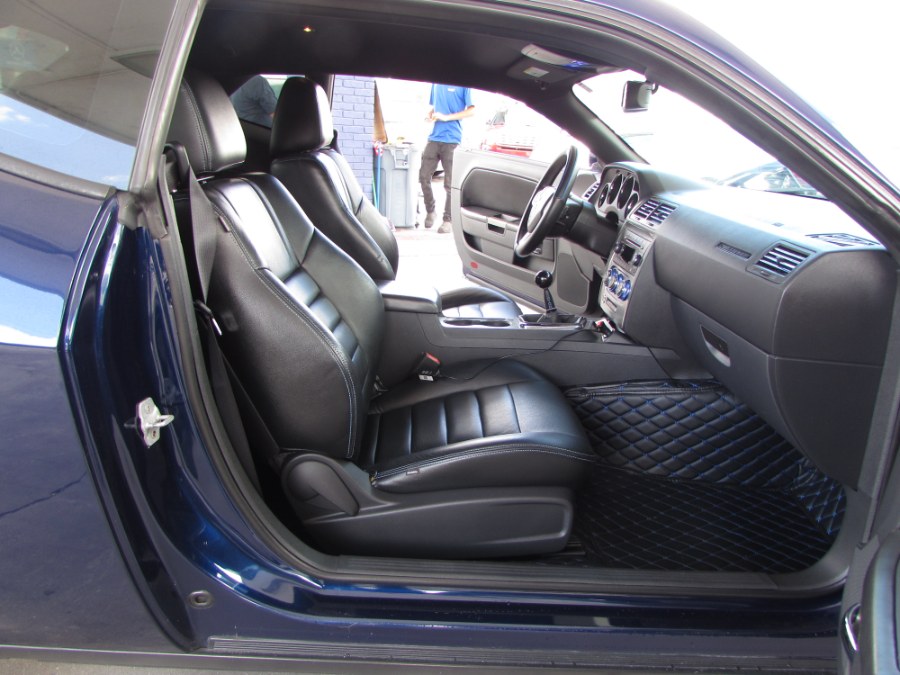 2013 Dodge Challenger 2dr Cpe R/T, available for sale in Orlando, Florida | VIP Auto Enterprise, Inc. Orlando, Florida 2013 Dodge Challenger 2dr Cpe R/T, available for sale in Orlando, Florida | VIP Auto Enterprise, Inc. Orlando, Florida