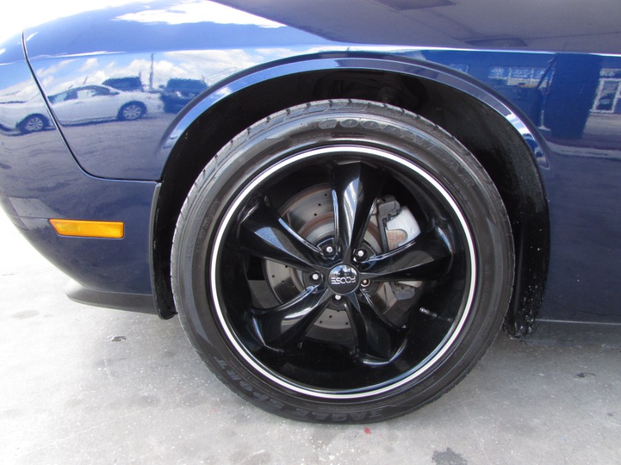 2013 Dodge Challenger 2dr Cpe R/T, available for sale in Orlando, Florida | VIP Auto Enterprise, Inc. Orlando, Florida 2013 Dodge Challenger 2dr Cpe R/T, available for sale in Orlando, Florida | VIP Auto Enterprise, Inc. Orlando, Florida