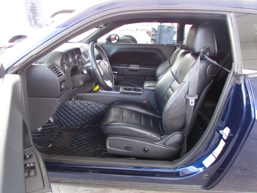 2013 Dodge Challenger 2dr Cpe R/T, available for sale in Orlando, Florida | VIP Auto Enterprise, Inc. Orlando, Florida 2013 Dodge Challenger 2dr Cpe R/T, available for sale in Orlando, Florida | VIP Auto Enterprise, Inc. Orlando, Florida