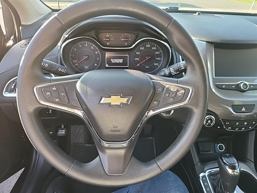 2017 Chevrolet Cruze 4dr HB Auto LT, available for sale in Hartford, Connecticut | Lex Autos LLC. Hartford, Connecticut 2017 Chevrolet Cruze 4dr HB Auto LT, available for sale in Hartford, Connecticut | Lex Autos LLC. Hartford, Connecticut