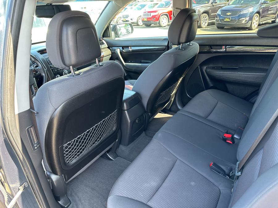 2011 Kia Sorento AWD 4dr I4 LX, available for sale in Little Ferry, New Jersey | Victoria Preowned Autos Inc. Little Ferry, New Jersey 2011 Kia Sorento AWD 4dr I4 LX, available for sale in Little Ferry, New Jersey | Victoria Preowned Autos Inc. Little Ferry, New Jersey