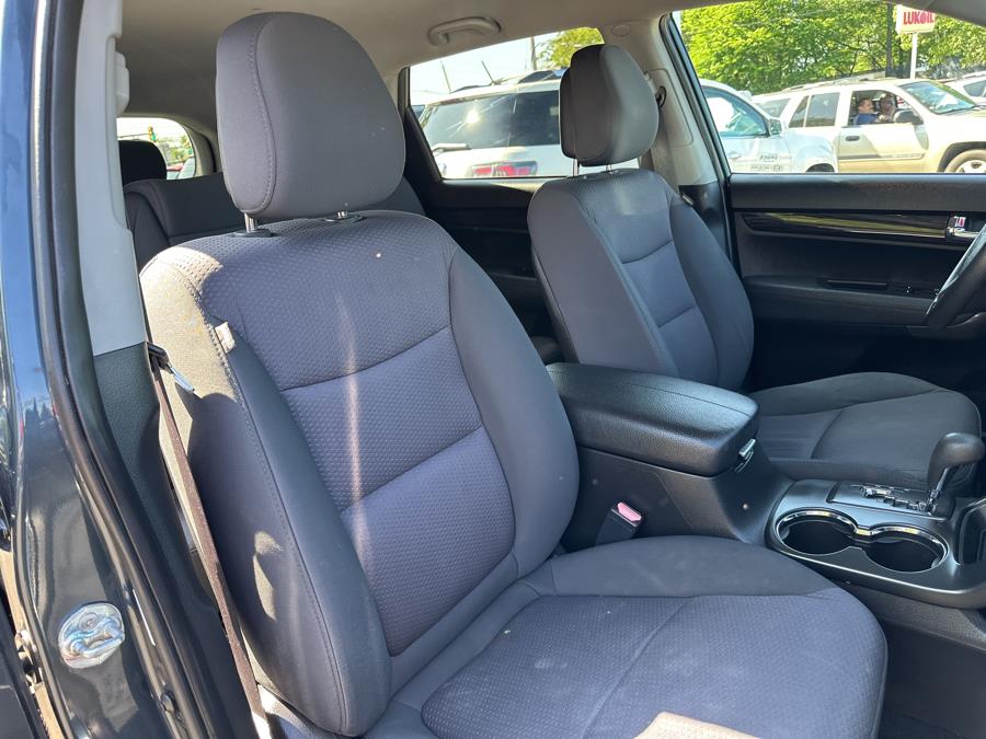 2011 Kia Sorento AWD 4dr I4 LX, available for sale in Little Ferry, New Jersey | Victoria Preowned Autos Inc. Little Ferry, New Jersey 2011 Kia Sorento AWD 4dr I4 LX, available for sale in Little Ferry, New Jersey | Victoria Preowned Autos Inc. Little Ferry, New Jersey