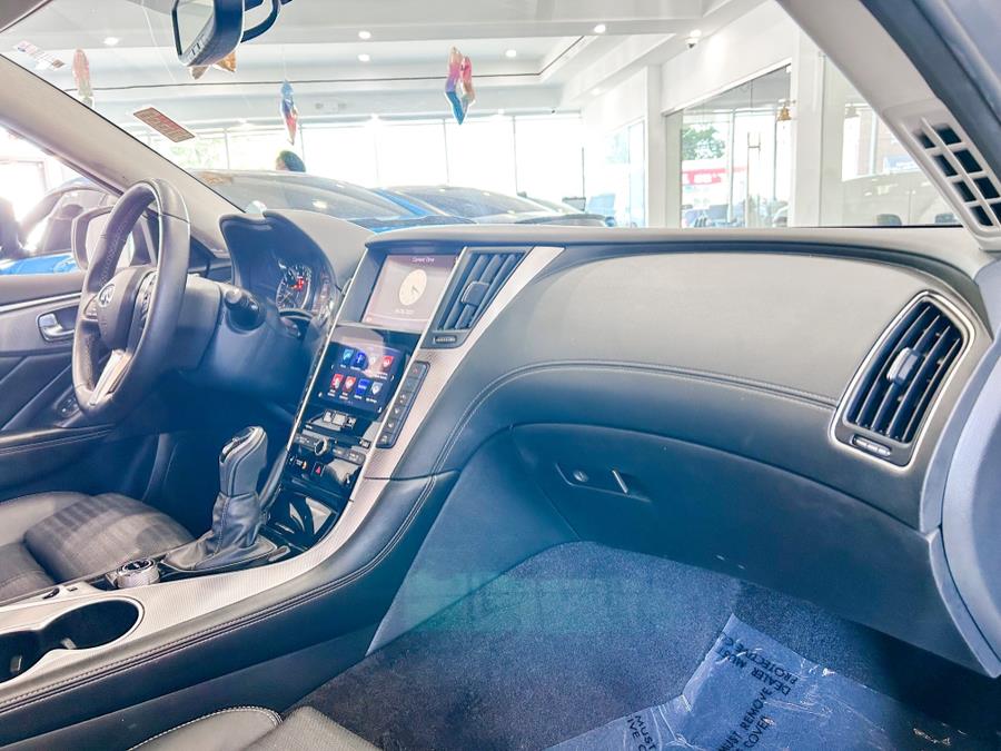 2019 INFINITI Q50 3.0t SIGNATURE EDITION AWD, available for sale in Franklin Square, New York | Luxury Motor Club. Franklin Square, New York 2019 INFINITI Q50 3.0t SIGNATURE EDITION AWD, available for sale in Franklin Square, New York | Luxury Motor Club. Franklin Square, New York