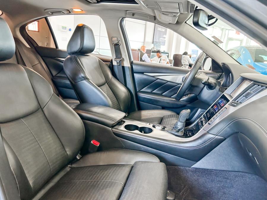 2019 INFINITI Q50 3.0t SIGNATURE EDITION AWD, available for sale in Franklin Square, New York | Luxury Motor Club. Franklin Square, New York 2019 INFINITI Q50 3.0t SIGNATURE EDITION AWD, available for sale in Franklin Square, New York | Luxury Motor Club. Franklin Square, New York