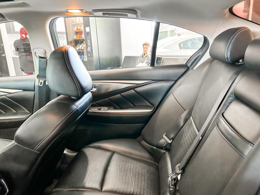 2019 INFINITI Q50 3.0t SIGNATURE EDITION AWD, available for sale in Franklin Square, New York | Luxury Motor Club. Franklin Square, New York 2019 INFINITI Q50 3.0t SIGNATURE EDITION AWD, available for sale in Franklin Square, New York | Luxury Motor Club. Franklin Square, New York