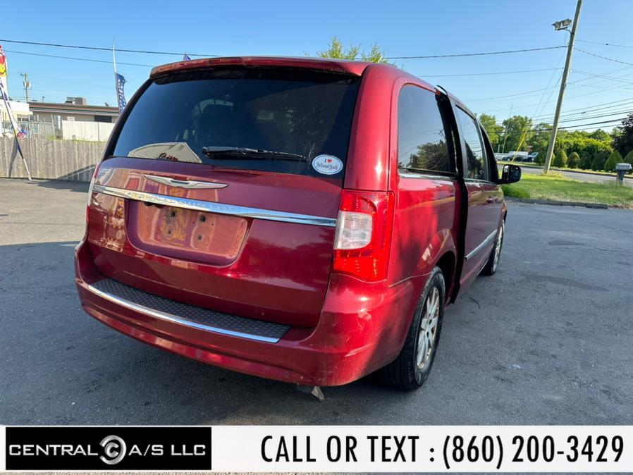 2011 Chrysler Town & Country 4dr Wgn Touring-L, available for sale in East Windsor, Connecticut | Central A/S LLC. East Windsor, Connecticut 2011 Chrysler Town & Country 4dr Wgn Touring-L, available for sale in East Windsor, Connecticut | Central A/S LLC. East Windsor, Connecticut