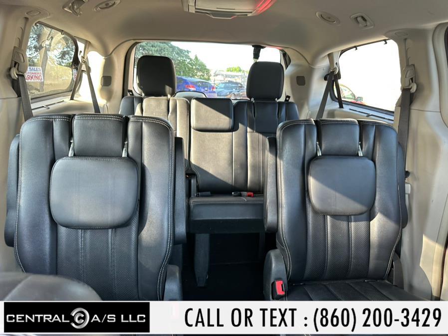 2011 Chrysler Town & Country 4dr Wgn Touring-L, available for sale in East Windsor, Connecticut | Central A/S LLC. East Windsor, Connecticut 2011 Chrysler Town & Country 4dr Wgn Touring-L, available for sale in East Windsor, Connecticut | Central A/S LLC. East Windsor, Connecticut