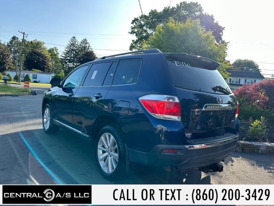 2012 Toyota Highlander 4WD 4dr V6 (Natl), available for sale in East Windsor, Connecticut | Central A/S LLC. East Windsor, Connecticut 2012 Toyota Highlander 4WD 4dr V6 (Natl), available for sale in East Windsor, Connecticut | Central A/S LLC. East Windsor, Connecticut