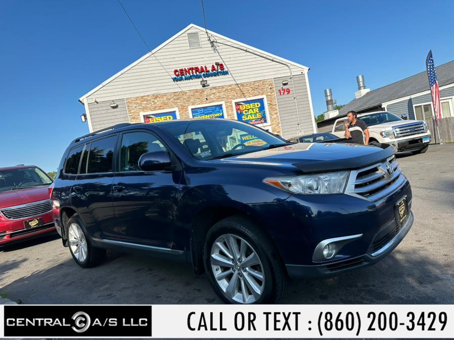 2012 Toyota Highlander 4WD 4dr V6 (Natl), available for sale in East Windsor, Connecticut | Central A/S LLC. East Windsor, Connecticut 2012 Toyota Highlander 4WD 4dr V6 (Natl), available for sale in East Windsor, Connecticut | Central A/S LLC. East Windsor, Connecticut