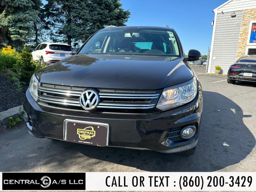 2012 Volkswagen Tiguan 4WD 4dr Auto SE, available for sale in East Windsor, Connecticut | Central A/S LLC. East Windsor, Connecticut 2012 Volkswagen Tiguan 4WD 4dr Auto SE, available for sale in East Windsor, Connecticut | Central A/S LLC. East Windsor, Connecticut