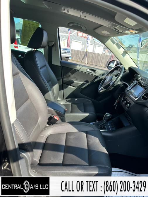 2012 Volkswagen Tiguan 4WD 4dr Auto SE, available for sale in East Windsor, Connecticut | Central A/S LLC. East Windsor, Connecticut 2012 Volkswagen Tiguan 4WD 4dr Auto SE, available for sale in East Windsor, Connecticut | Central A/S LLC. East Windsor, Connecticut
