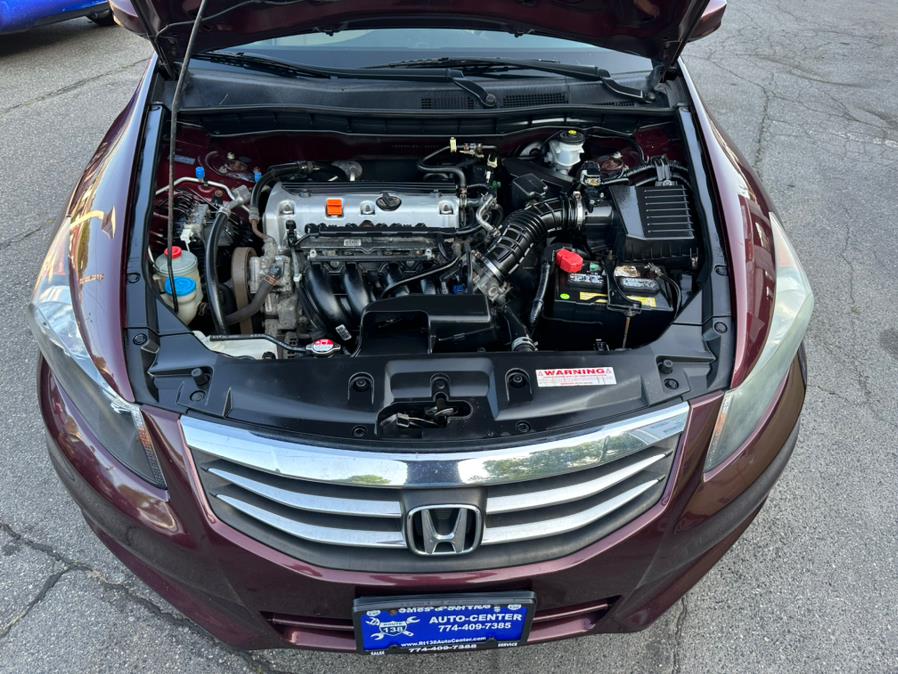 2011 Honda Accord Sdn 4dr I4 Auto LX-P PZEV, available for sale in Taunton, Massachusetts | Rt 138 Auto Center Inc . Taunton, Massachusetts 2011 Honda Accord Sdn 4dr I4 Auto LX-P PZEV, available for sale in Taunton, Massachusetts | Rt 138 Auto Center Inc . Taunton, Massachusetts