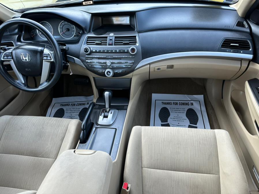 2011 Honda Accord Sdn 4dr I4 Auto LX-P PZEV, available for sale in Taunton, Massachusetts | Rt 138 Auto Center Inc . Taunton, Massachusetts 2011 Honda Accord Sdn 4dr I4 Auto LX-P PZEV, available for sale in Taunton, Massachusetts | Rt 138 Auto Center Inc . Taunton, Massachusetts