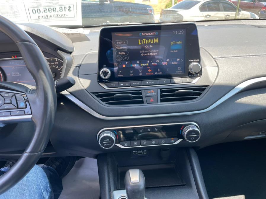 2019 Nissan Altima 2.5 SV Sedan, available for sale in Brooklyn, New York | Worlds Best Auto Inc. Brooklyn, New York 2019 Nissan Altima 2.5 SV Sedan, available for sale in Brooklyn, New York | Worlds Best Auto Inc. Brooklyn, New York