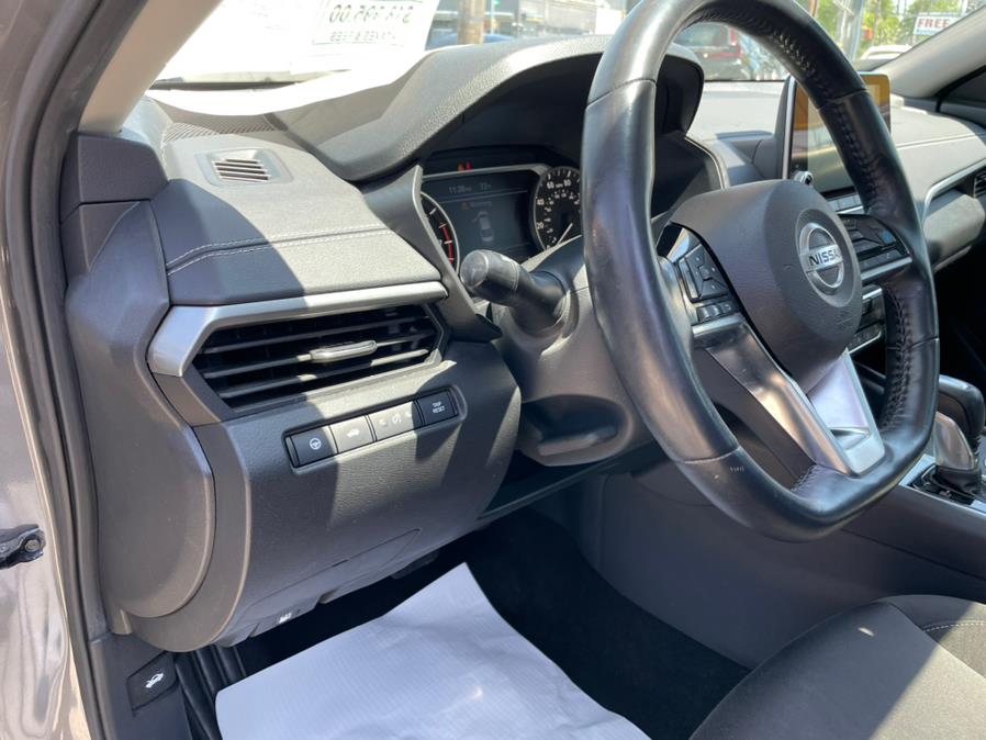 2019 Nissan Altima 2.5 SV Sedan, available for sale in Brooklyn, New York | Worlds Best Auto Inc. Brooklyn, New York 2019 Nissan Altima 2.5 SV Sedan, available for sale in Brooklyn, New York | Worlds Best Auto Inc. Brooklyn, New York