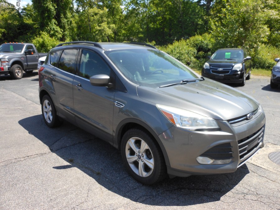 2014 Ford Escape 4WD 4dr SE, available for sale in Yantic, Connecticut | Yantic Auto Center. Yantic, Connecticut