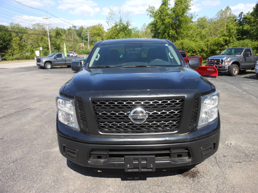 2017 Nissan Titan 4x4 King Cab SV, available for sale in Yantic, Connecticut | Yantic Auto Center. Yantic, Connecticut 2017 Nissan Titan 4x4 King Cab SV, available for sale in Yantic, Connecticut | Yantic Auto Center. Yantic, Connecticut