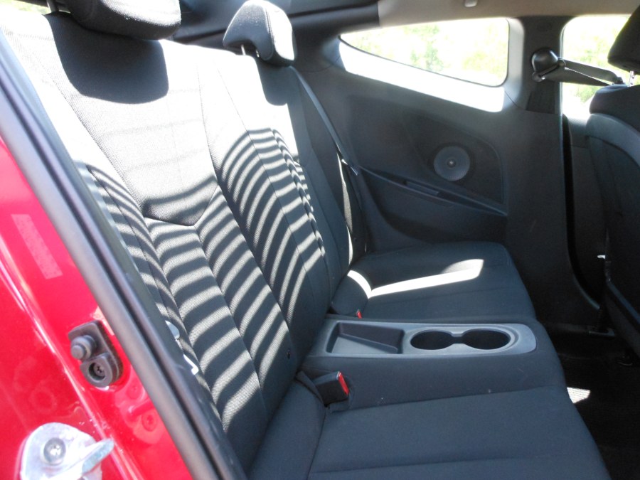 2016 Hyundai Veloster 3dr Cpe Auto, available for sale in Yantic, Connecticut | Yantic Auto Center. Yantic, Connecticut 2016 Hyundai Veloster 3dr Cpe Auto, available for sale in Yantic, Connecticut | Yantic Auto Center. Yantic, Connecticut
