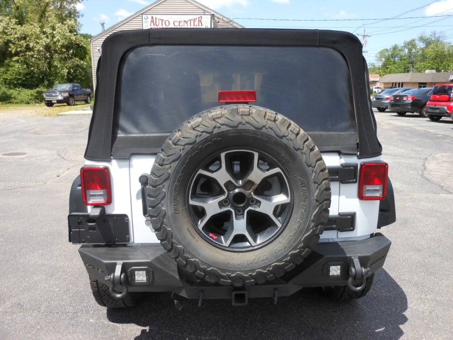 2018 Jeep Wrangler JK Sahara 4x4, available for sale in Yantic, Connecticut | Yantic Auto Center. Yantic, Connecticut 2018 Jeep Wrangler JK Sahara 4x4, available for sale in Yantic, Connecticut | Yantic Auto Center. Yantic, Connecticut
