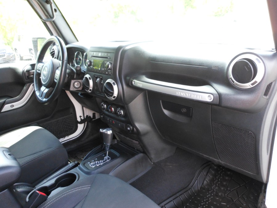 2018 Jeep Wrangler JK Sahara 4x4, available for sale in Yantic, Connecticut | Yantic Auto Center. Yantic, Connecticut 2018 Jeep Wrangler JK Sahara 4x4, available for sale in Yantic, Connecticut | Yantic Auto Center. Yantic, Connecticut