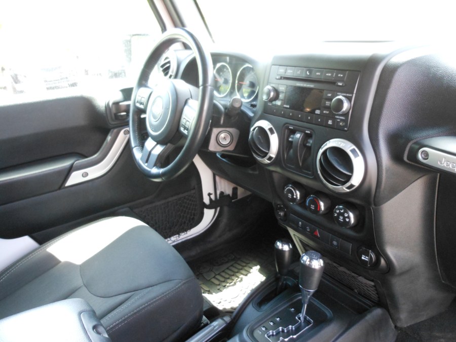 2018 Jeep Wrangler JK Sahara 4x4, available for sale in Yantic, Connecticut | Yantic Auto Center. Yantic, Connecticut 2018 Jeep Wrangler JK Sahara 4x4, available for sale in Yantic, Connecticut | Yantic Auto Center. Yantic, Connecticut