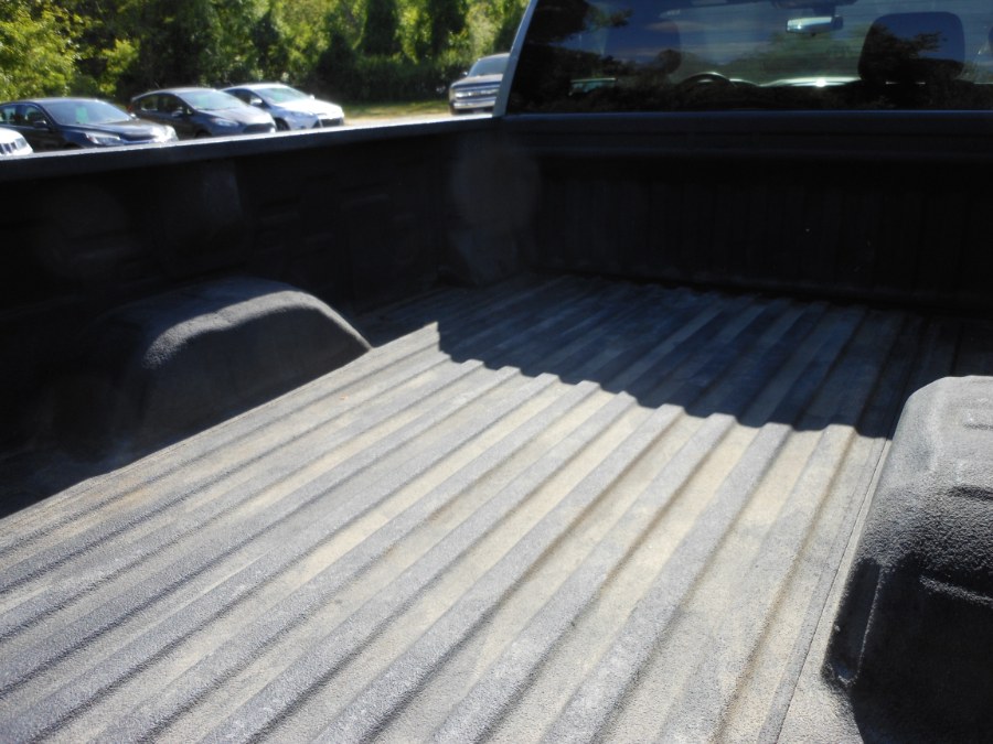 2019 Chevrolet Silverado 1500 4WD Reg Cab 140" Work Truck, available for sale in Yantic, Connecticut | Yantic Auto Center. Yantic, Connecticut 2019 Chevrolet Silverado 1500 4WD Reg Cab 140" Work Truck, available for sale in Yantic, Connecticut | Yantic Auto Center. Yantic, Connecticut
