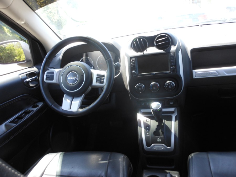 2016 Jeep Compass 4WD 4dr High Altitude Edition, available for sale in Yantic, Connecticut | Yantic Auto Center. Yantic, Connecticut 2016 Jeep Compass 4WD 4dr High Altitude Edition, available for sale in Yantic, Connecticut | Yantic Auto Center. Yantic, Connecticut