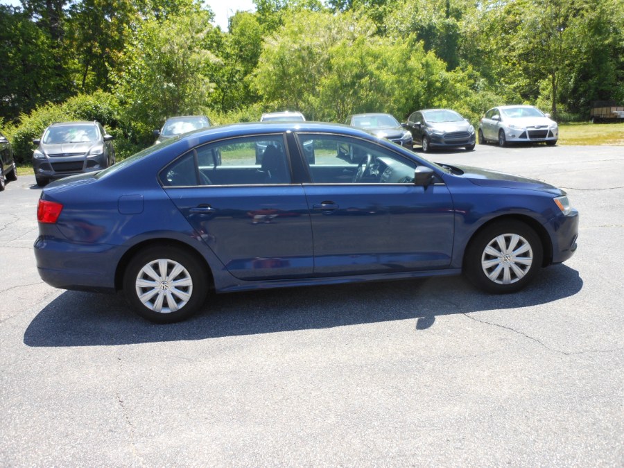 2014 Volkswagen Jetta Sedan 4dr Auto S, available for sale in Yantic, Connecticut | Yantic Auto Center. Yantic, Connecticut 2014 Volkswagen Jetta Sedan 4dr Auto S, available for sale in Yantic, Connecticut | Yantic Auto Center. Yantic, Connecticut