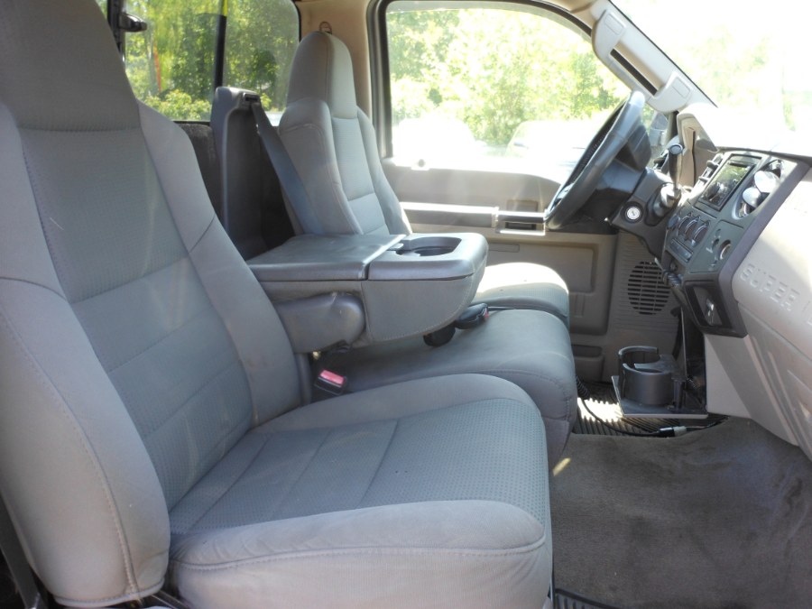 2009 Ford Super Duty F-250 SRW 4WD Reg Cab 137" XLT, available for sale in Yantic, Connecticut | Yantic Auto Center. Yantic, Connecticut 2009 Ford Super Duty F-250 SRW 4WD Reg Cab 137" XLT, available for sale in Yantic, Connecticut | Yantic Auto Center. Yantic, Connecticut