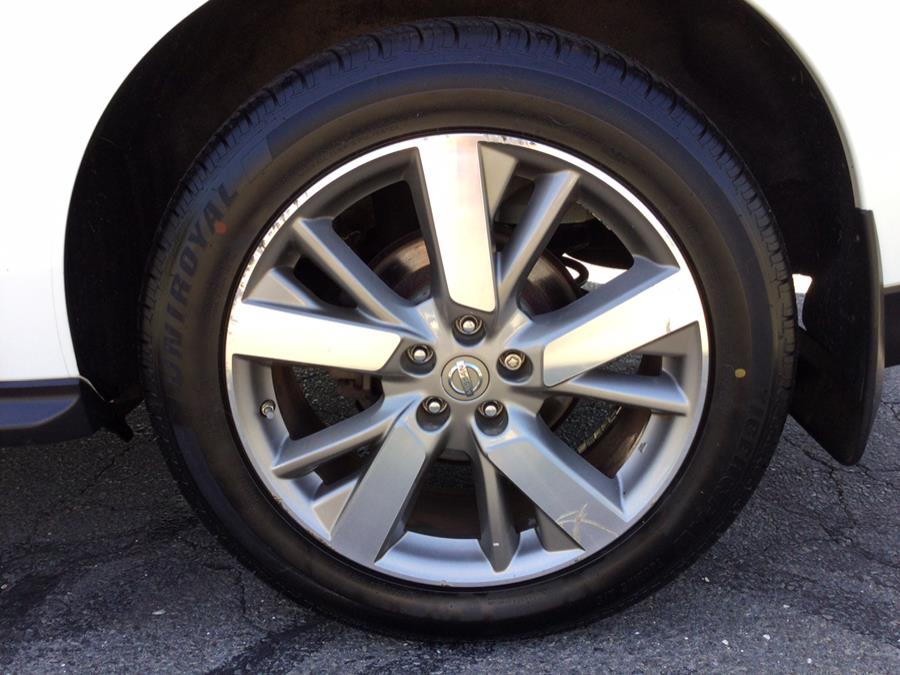 2014 Nissan Pathfinder 4WD 4dr Platinum, available for sale in Plantsville, Connecticut | L&S Automotive LLC. Plantsville, Connecticut 2014 Nissan Pathfinder 4WD 4dr Platinum, available for sale in Plantsville, Connecticut | L&S Automotive LLC. Plantsville, Connecticut