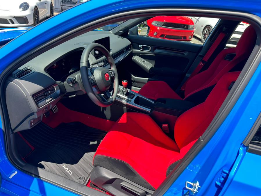 2023 Honda Civic Type R Manual, available for sale in South Windsor, Connecticut | Mike And Tony Auto Sales, Inc. South Windsor, Connecticut 2023 Honda Civic Type R Manual, available for sale in South Windsor, Connecticut | Mike And Tony Auto Sales, Inc. South Windsor, Connecticut