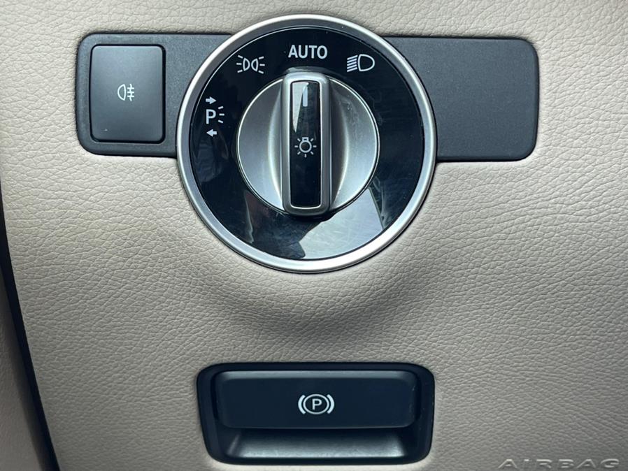 2016 Mercedes-Benz GL 4MATIC 4dr GL 450, available for sale in Newark , New Jersey | Champion Used Auto Sales 2. Newark , New Jersey 2016 Mercedes-Benz GL 4MATIC 4dr GL 450, available for sale in Newark , New Jersey | Champion Used Auto Sales 2. Newark , New Jersey
