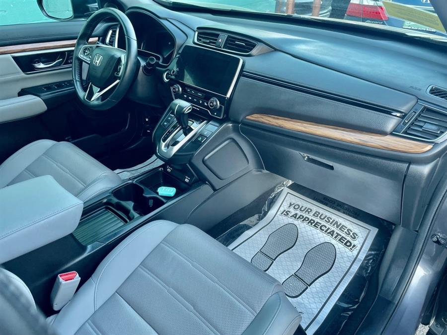 2022 Honda Cr-v EXL, available for sale in Lawrence, Massachusetts | Home Run Auto Sales Inc. Lawrence, Massachusetts 2022 Honda Cr-v EXL, available for sale in Lawrence, Massachusetts | Home Run Auto Sales Inc. Lawrence, Massachusetts